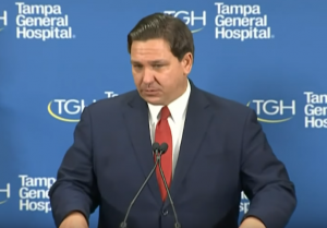 De Santis interdit le passeport vaccinal en Floride
