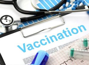 Vaccination pour tous - Nick Youngson