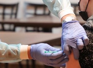 En Serbie 25 euros offerts pour se faire vacciner - DoroT Schenk