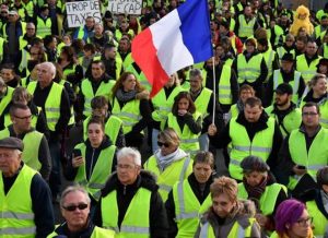1 an de prison pour avoir décroché le drapeau européen