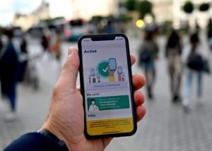 La Quadrature du Net attaque le pass sanitaire